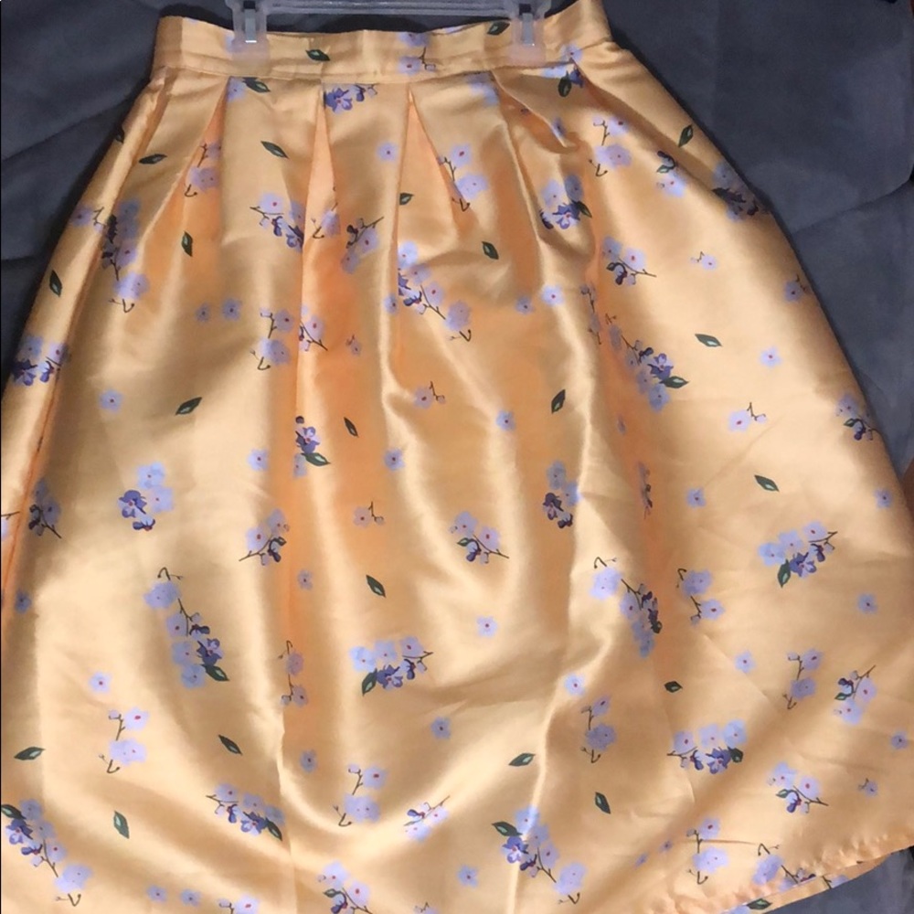 Chicwish Yellow and purple skirt